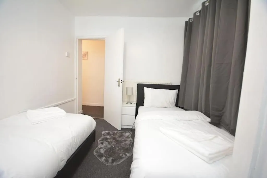 Apartment London Zone2 Classic 3 Bedroom United Kingdom