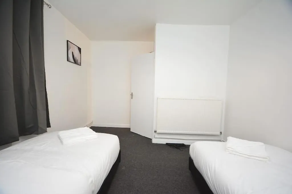 Apartment London Zone2 Classic 3 Bedroom