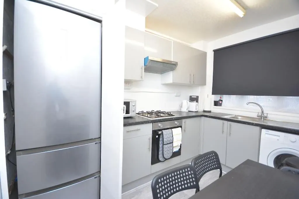London Zone2 Classic 3 Bedroom United Kingdom