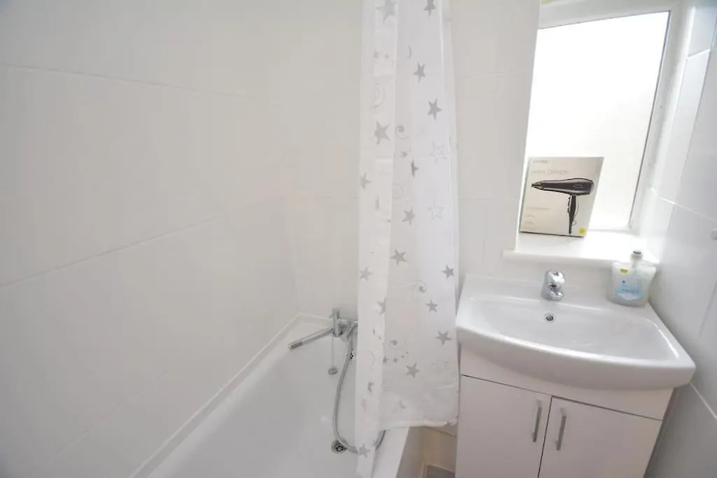 Apartment London Zone2 Classic 3 Bedroom United Kingdom